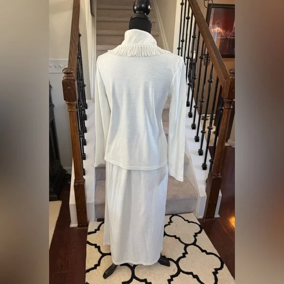Ladies White Skirt Set with Fringe Detail - Picture 2 of 5